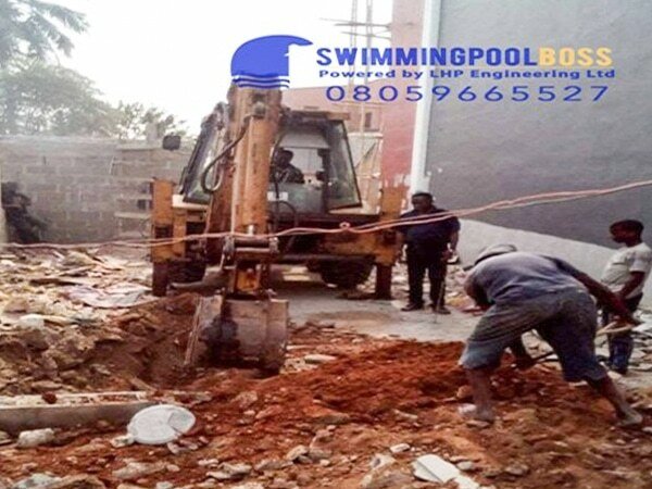 Swimming Pool Construction Process 3